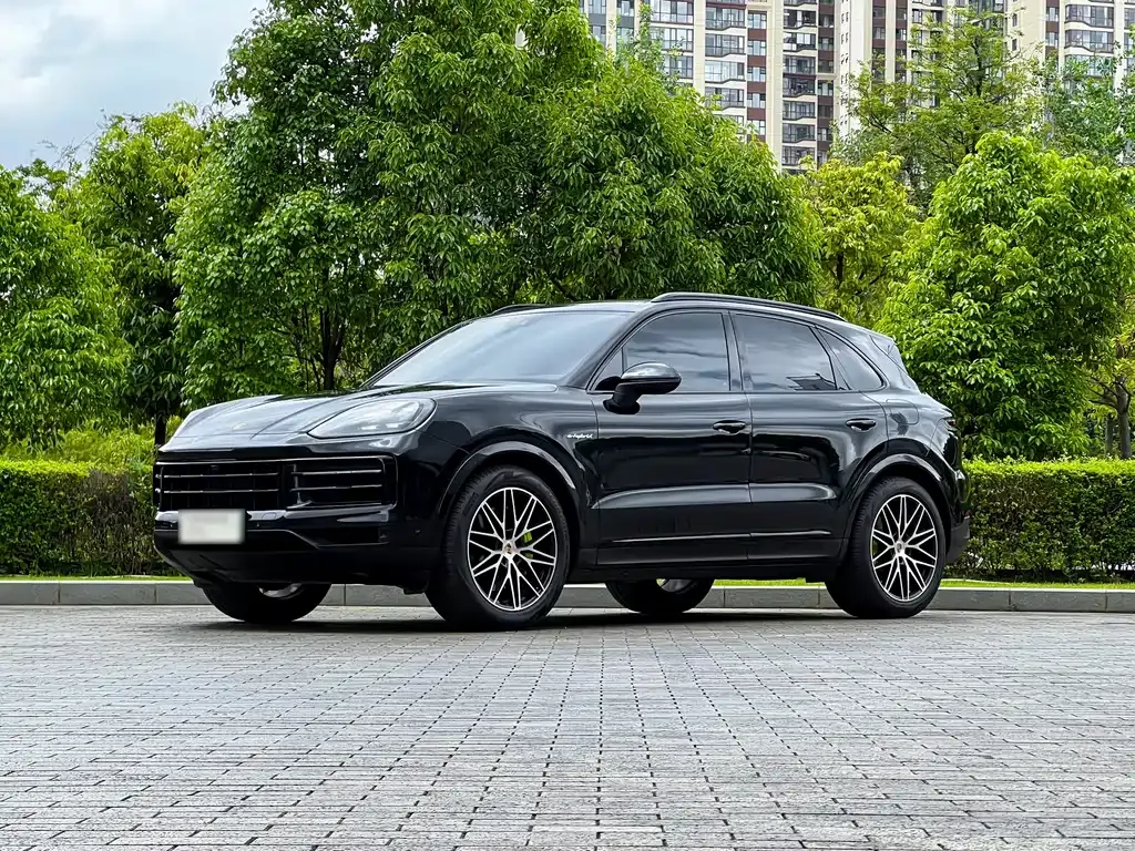 Porsche Cayenne Hybrid — фото 1
