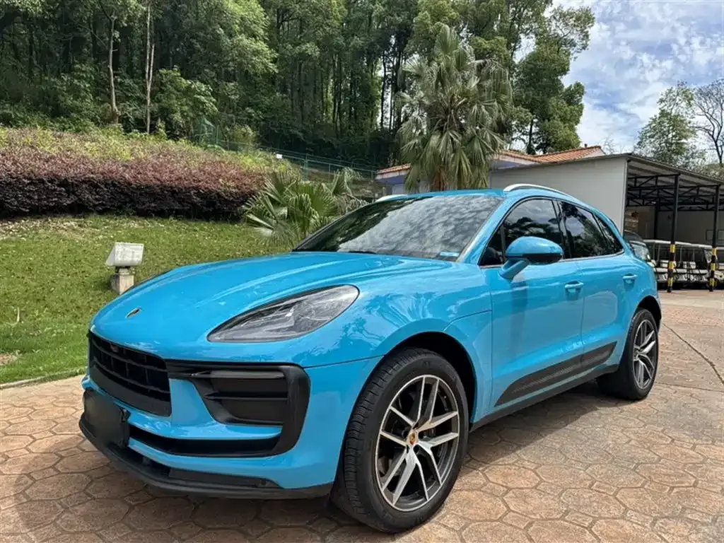Porsche Macan — фото 1
