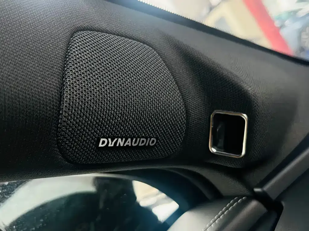 BYD Seal 07 EV — фото 7