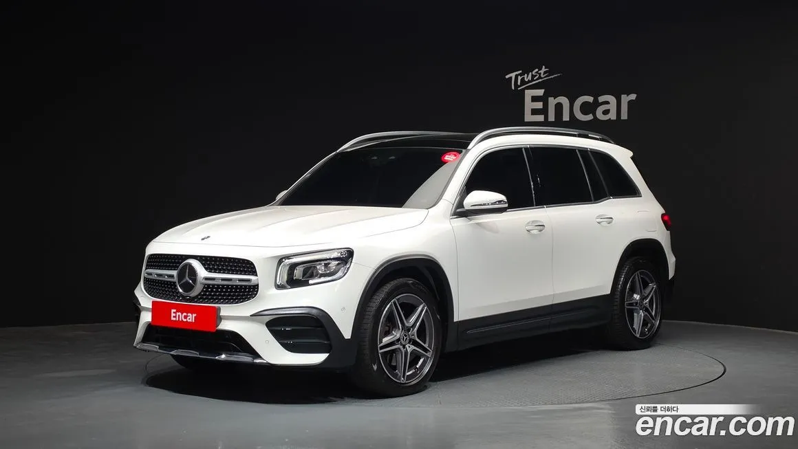 Mercedes-Benz GLB-Class — фото 1