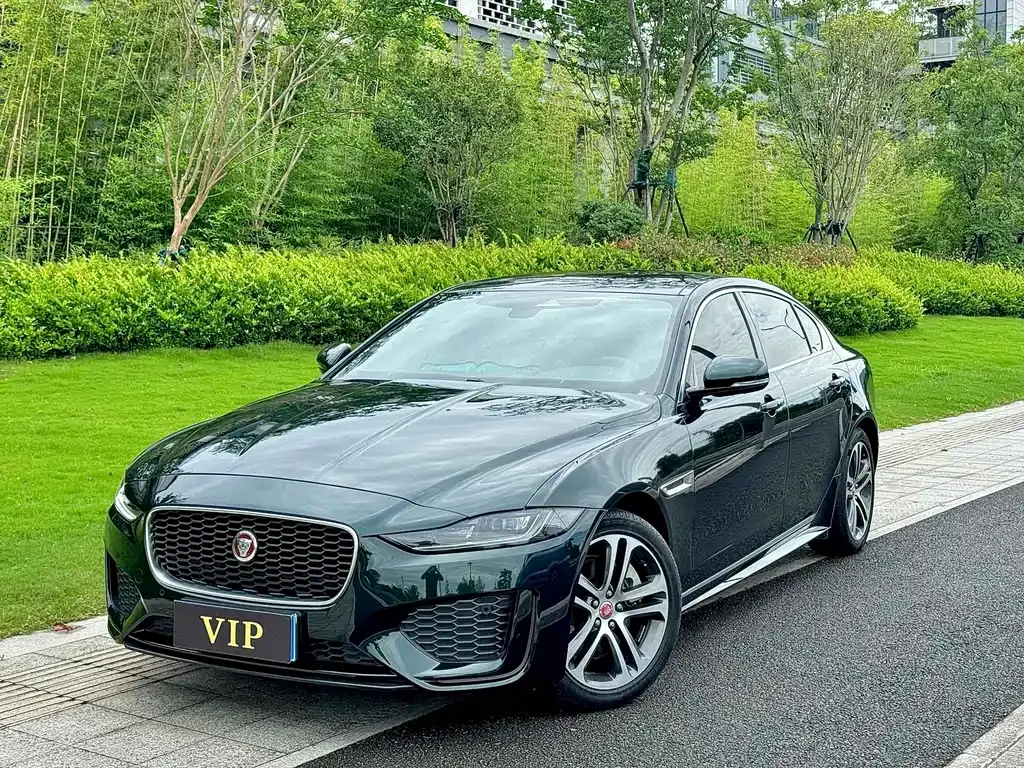 Jaguar XEL — фото 1