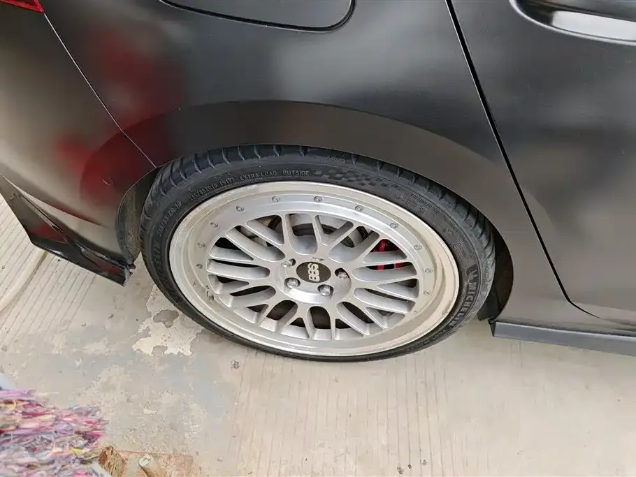 Volkswagen Golf GTI — фото 9