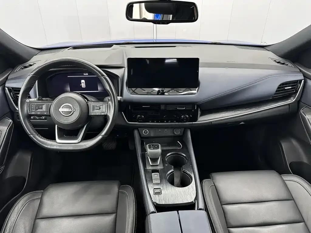 Nissan Qashqai — фото 8