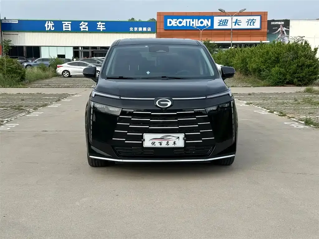 GAC Motor Trumpchi E8 — фото 2