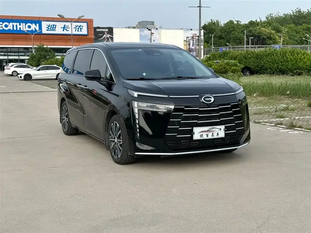 GAC Motor Trumpchi E8 — фото 4
