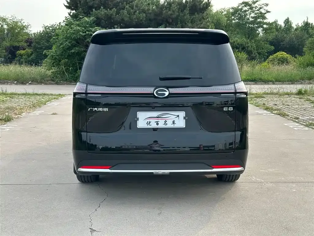 GAC Motor Trumpchi E8 — фото 3