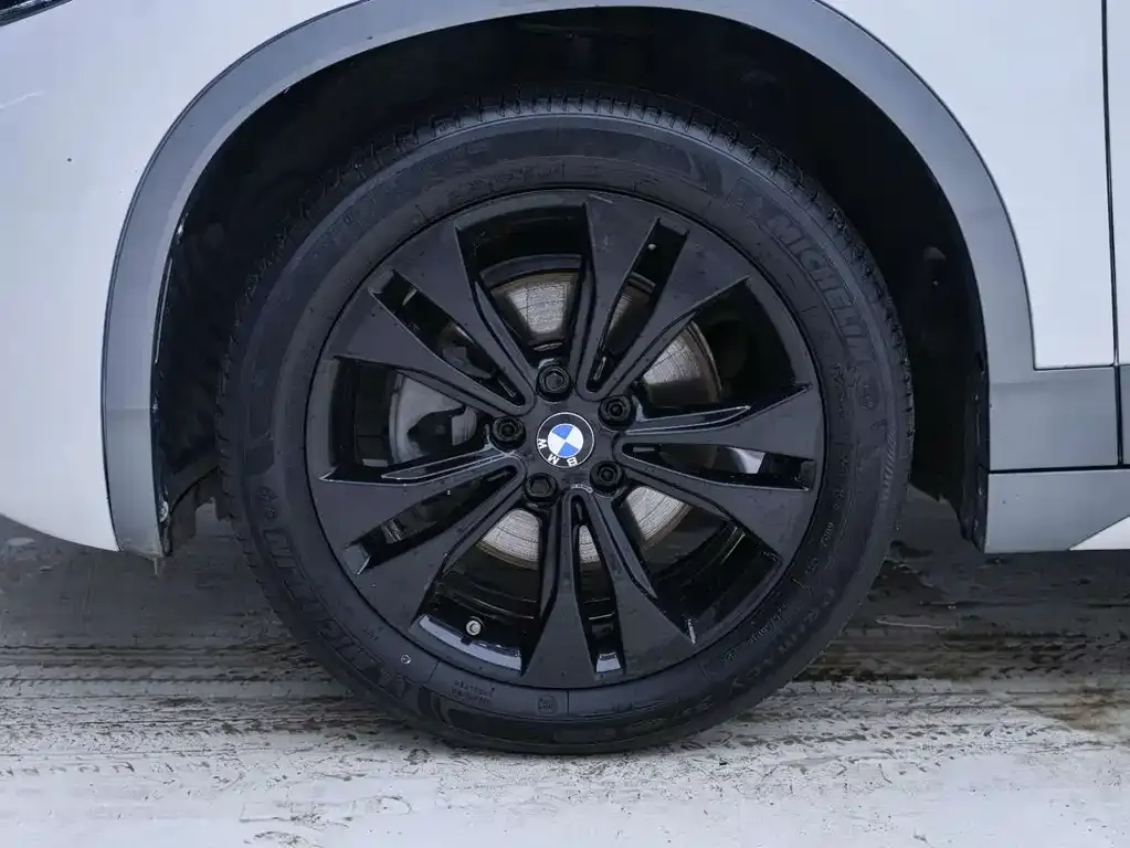 BMW X2 — фото 10