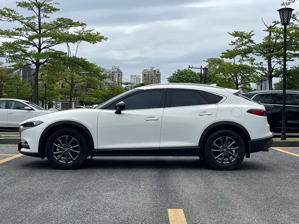 Mazda CX-4 — фото 4