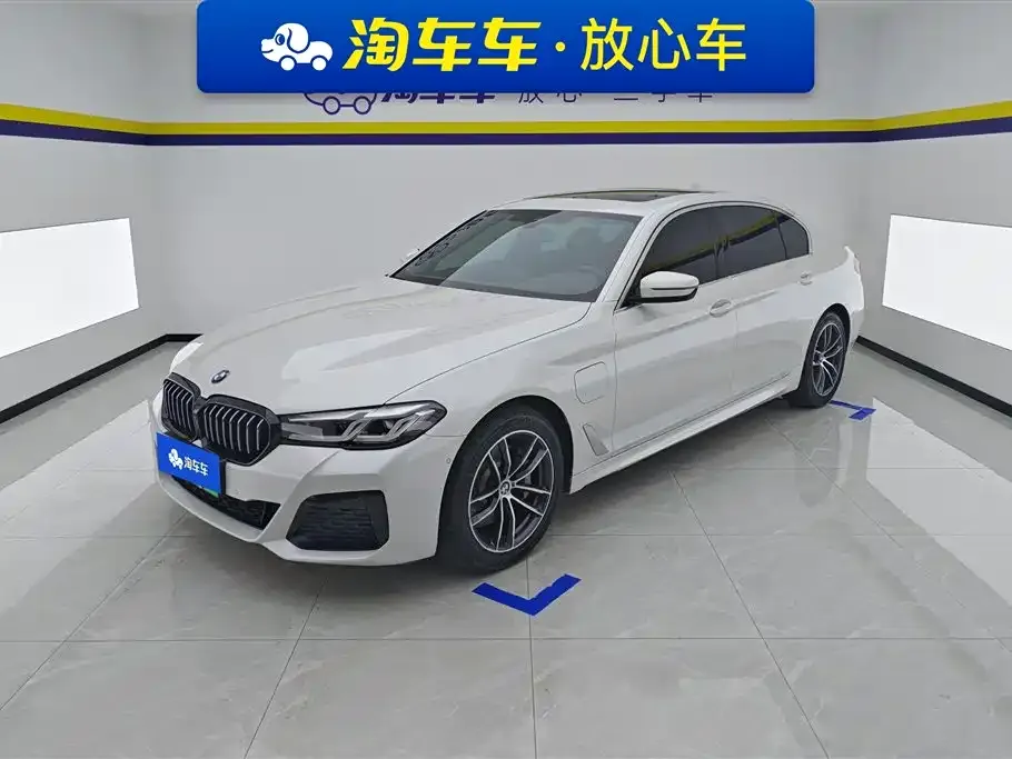 BMW 5 Series New Energy — фото 1