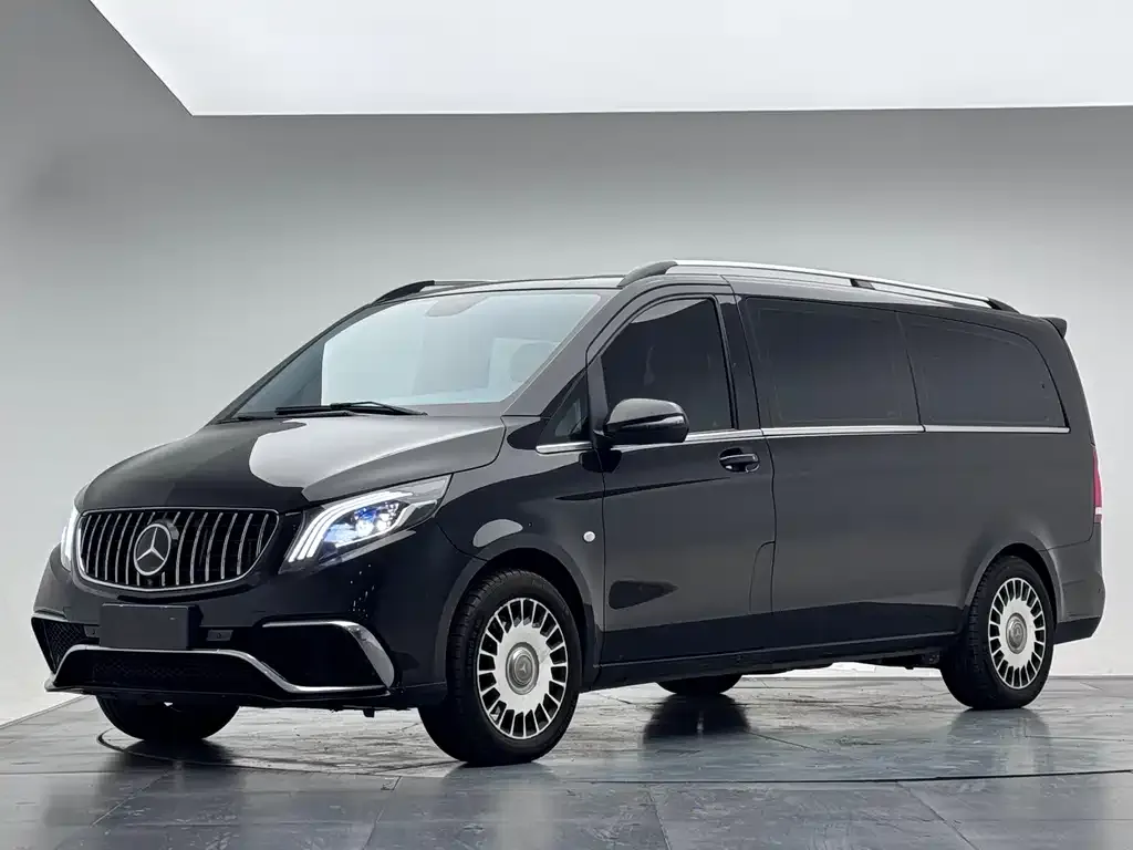 Mercedes-Benz Vito — фото 1