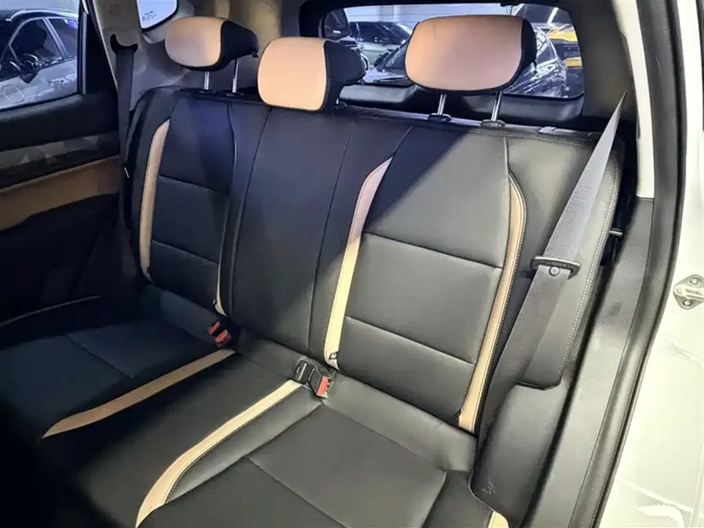 Geely Haoyue PRO — фото 10