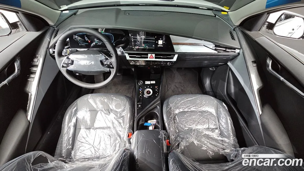 Kia Niro — фото 10