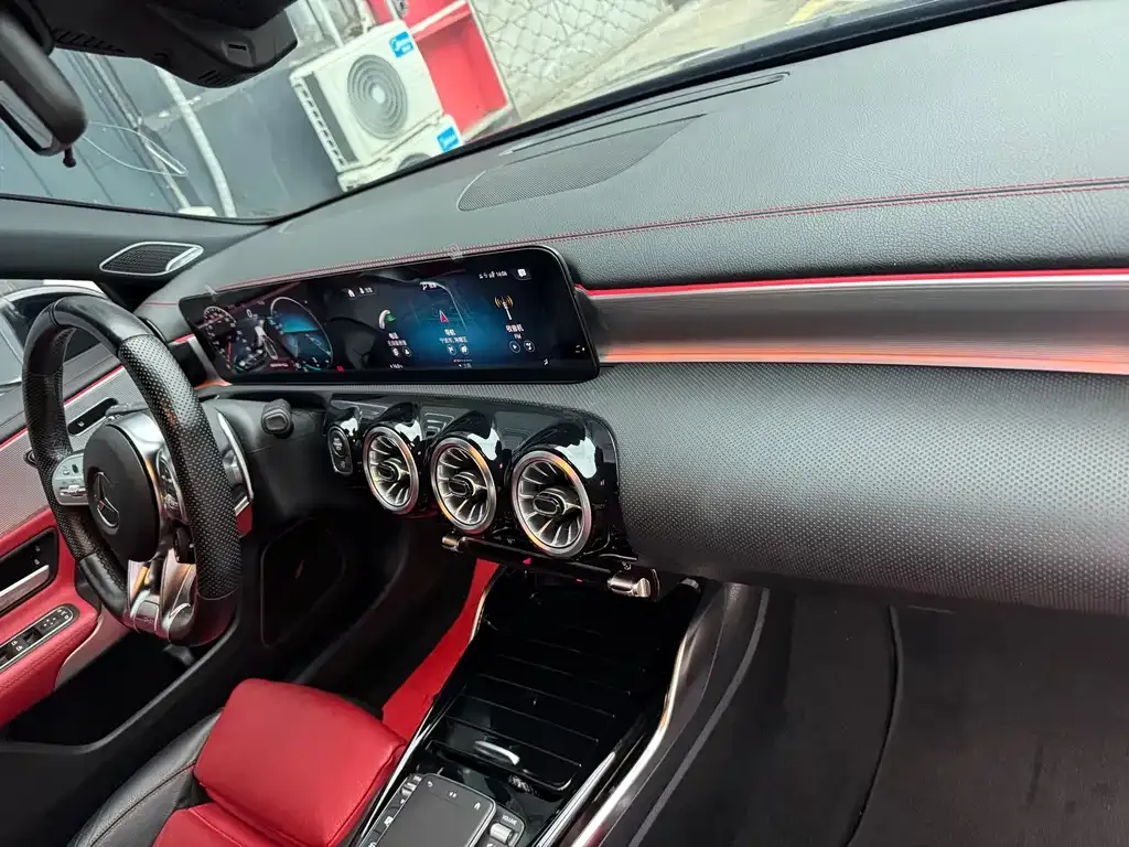 Mercedes-Benz A-Class AMG — фото 3