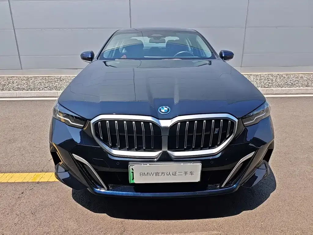 BMW i5 — фото 4