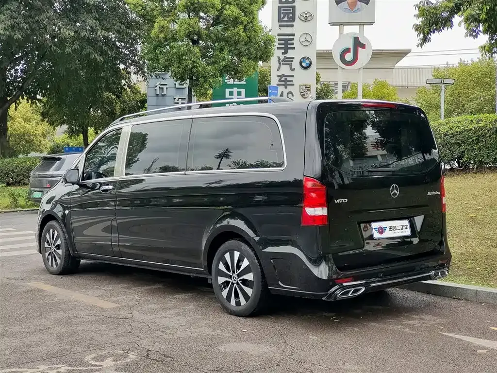 Mercedes-Benz Vito — фото 10