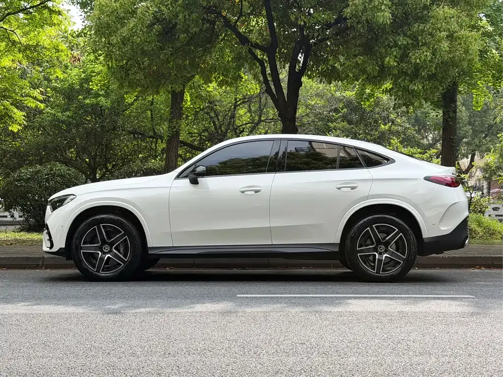 Mercedes-Benz GLC Coupe — фото 10