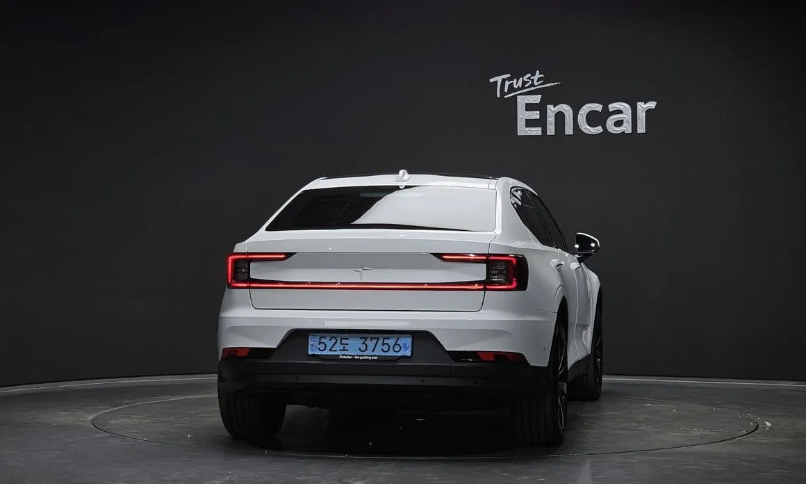 Polestar Polestar 2 — фото 4