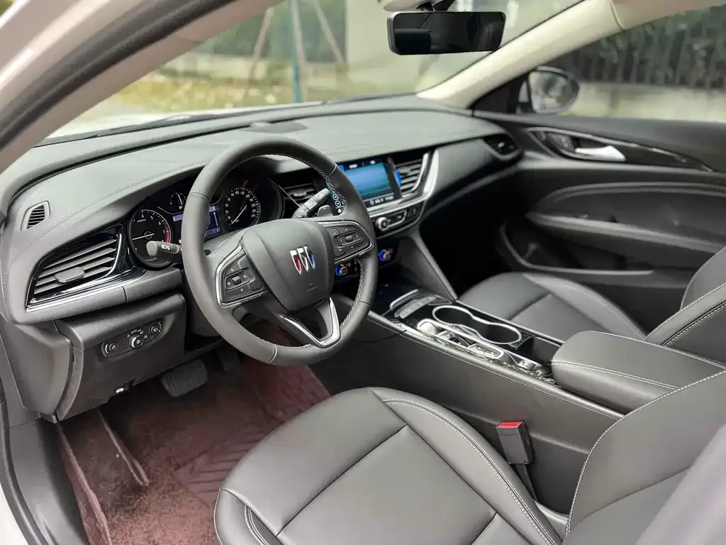 Buick Regal — фото 9