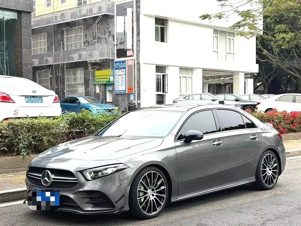 Mercedes-Benz A-Class AMG — фото 1