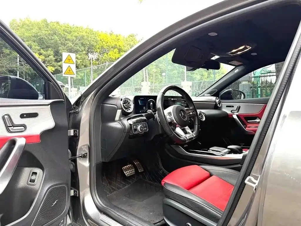 Mercedes-Benz A-Class AMG — фото 4
