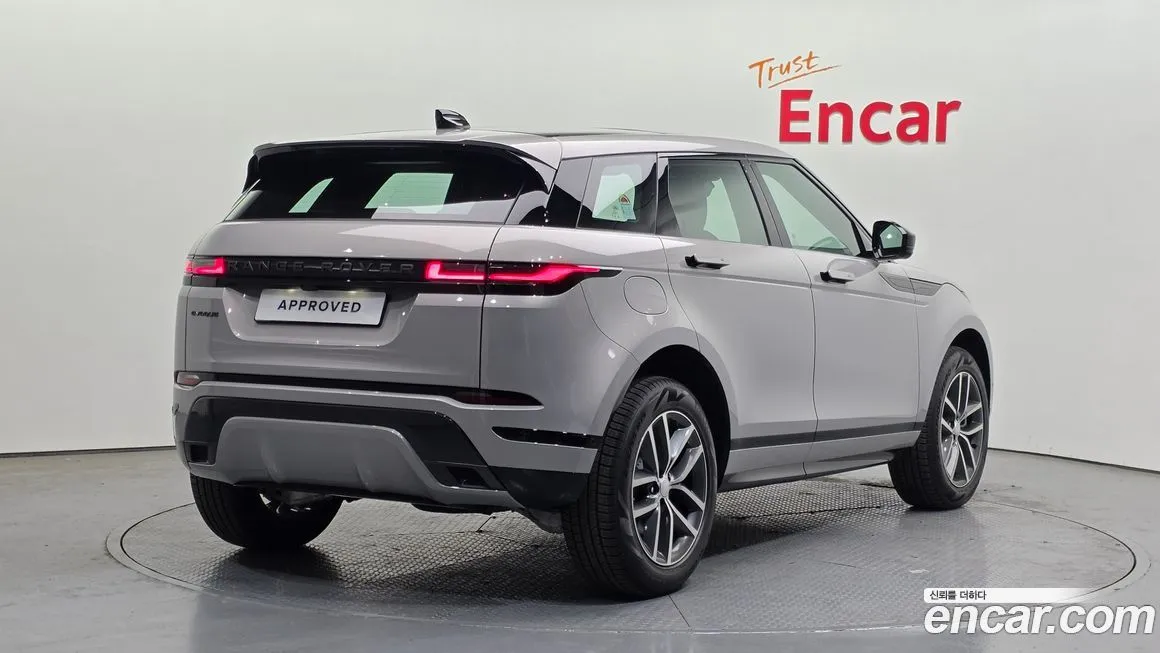 Land Rover Range Rover Evoque — фото 4
