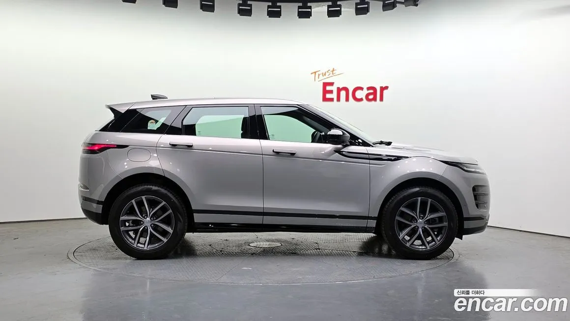 Land Rover Range Rover Evoque — фото 3