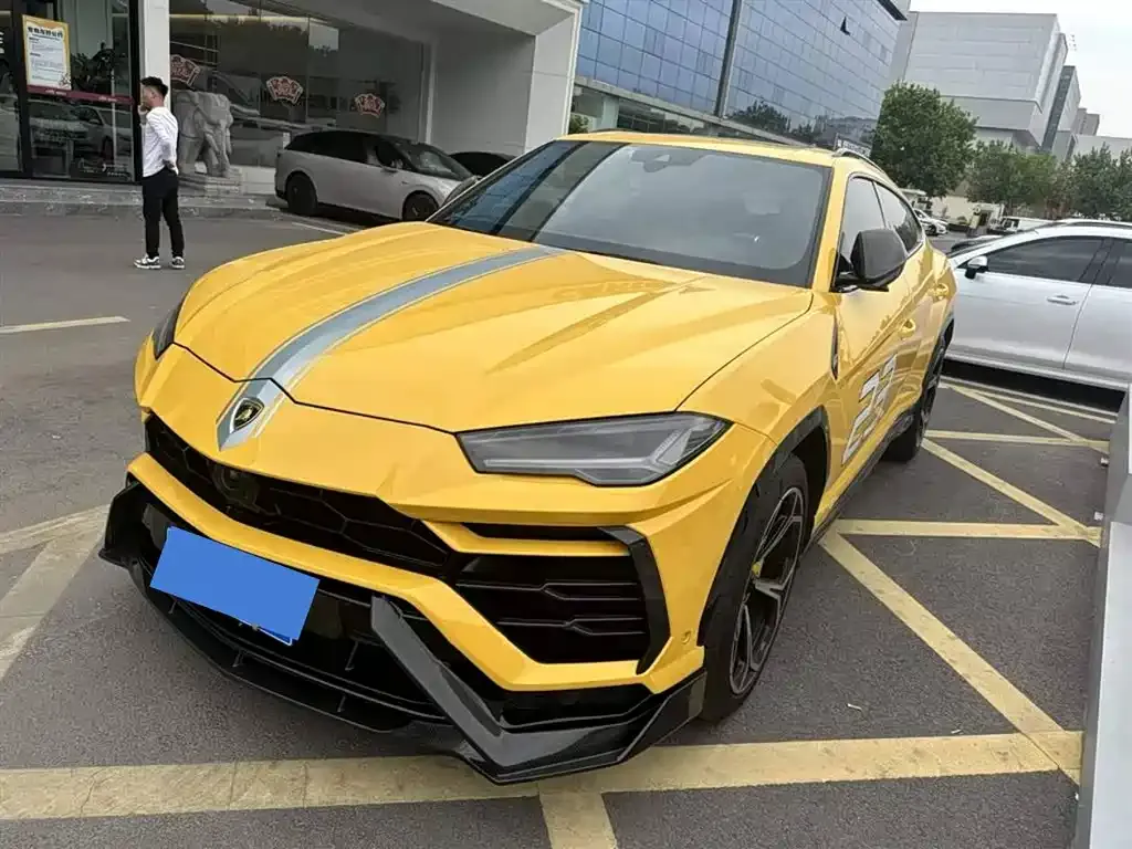 Lamborghini Urus — фото 5