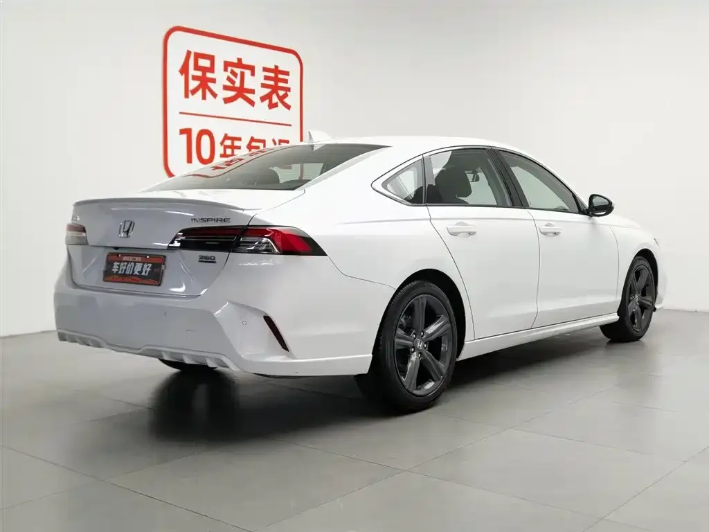 Honda Inspire — фото 7