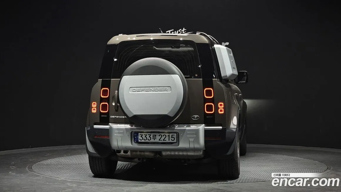 Land Rover Defender — фото 5
