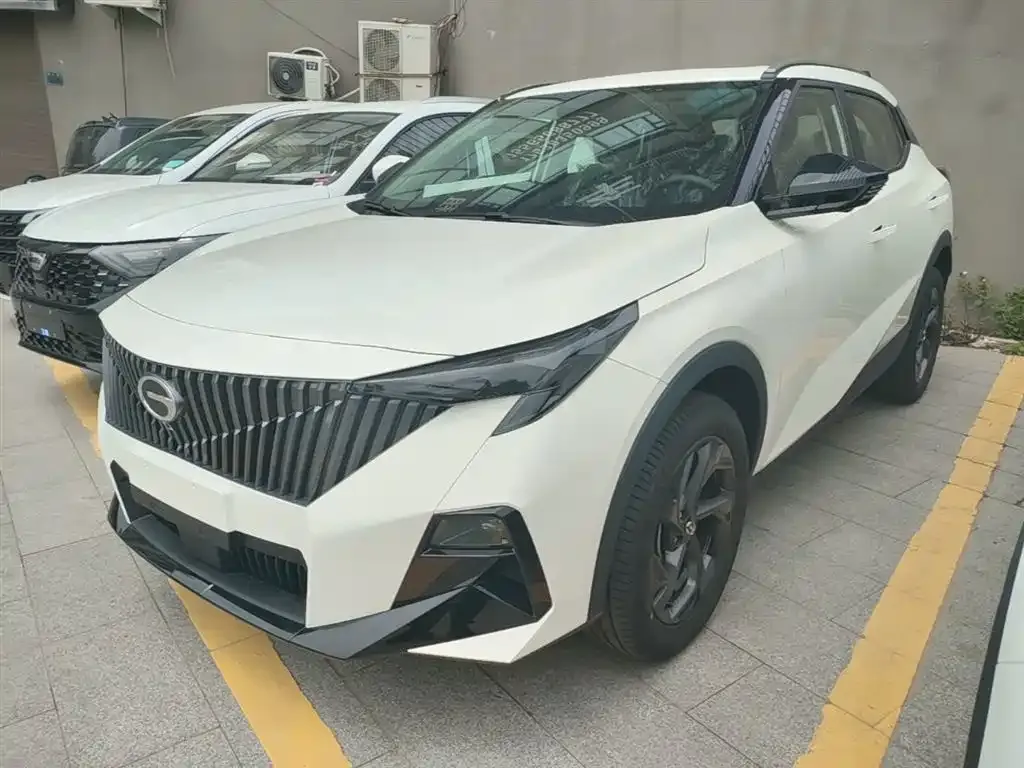 GAC Motor Trumpchi GS3 — фото 1