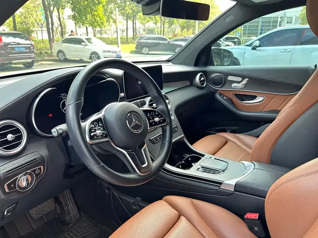 Mercedes-Benz GLC Coupe — фото 10