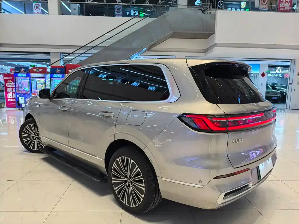 Geely Galaxy M9 — фото 4