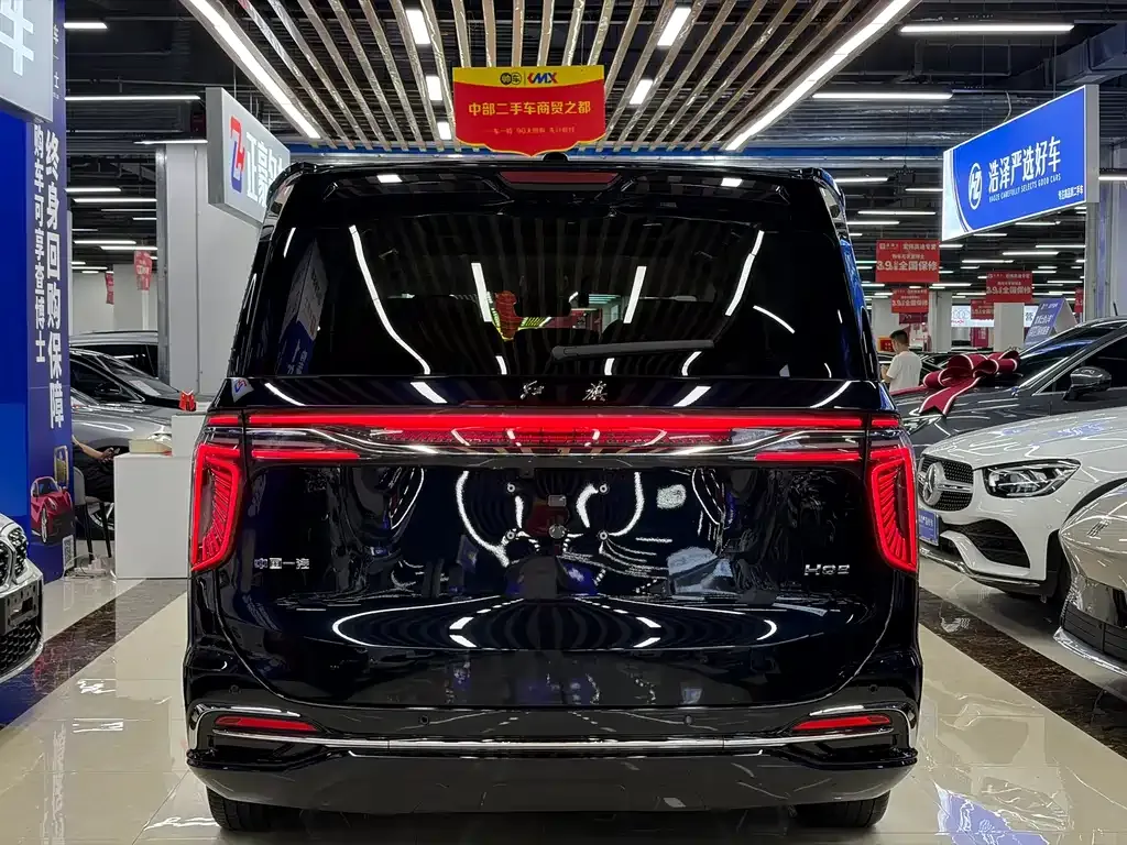 Hongqi HQ9 — фото 9