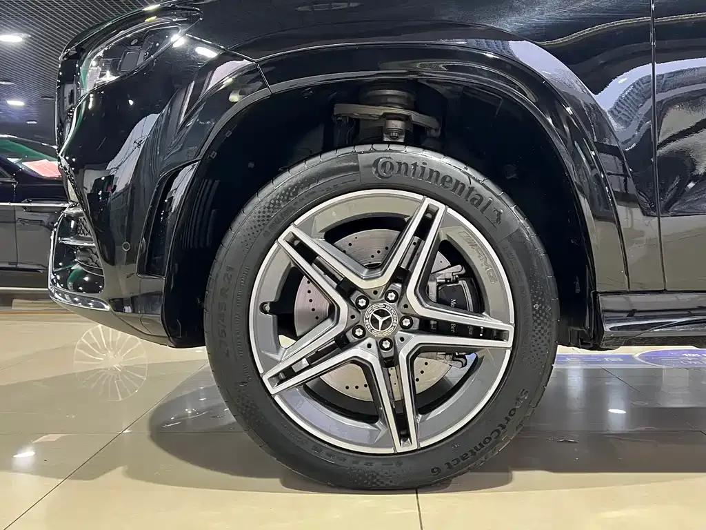 Mercedes-Benz GLS — фото 2