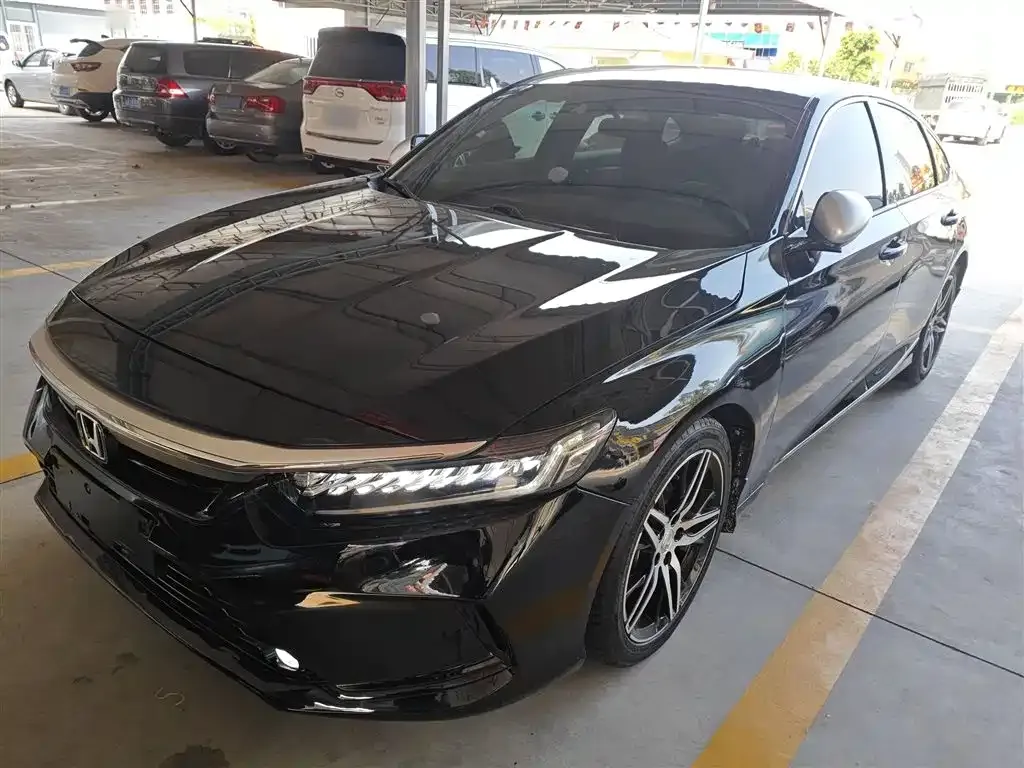 Honda Inspire — фото 1
