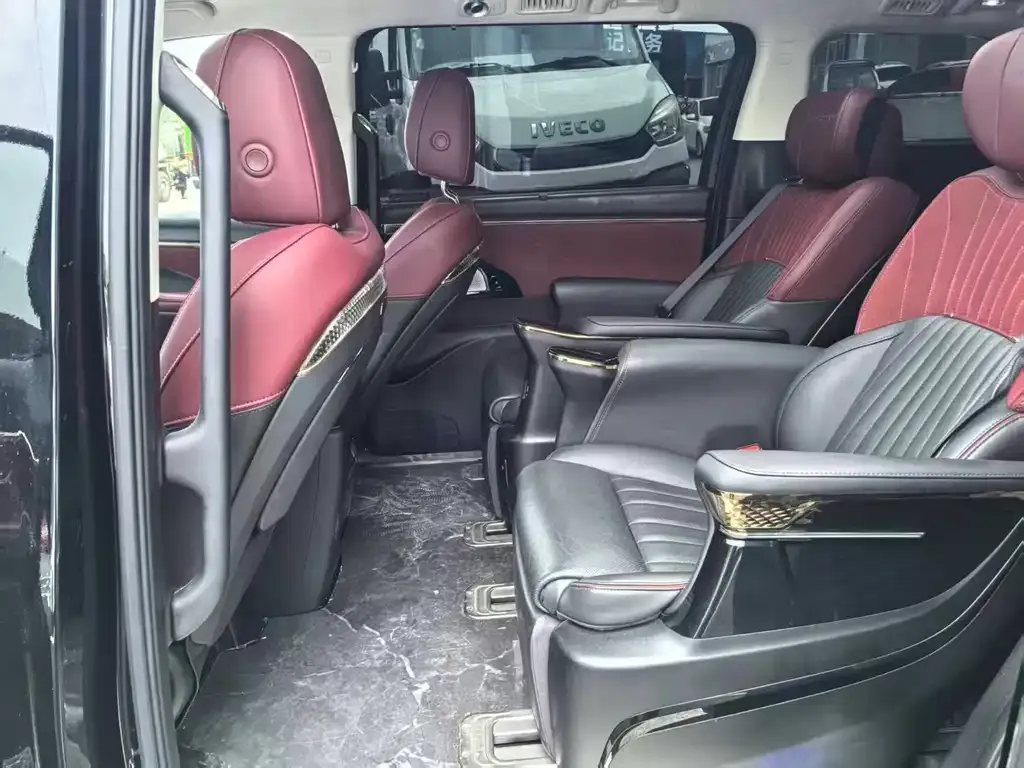 GAC Motor Trumpchi E9 — фото 4