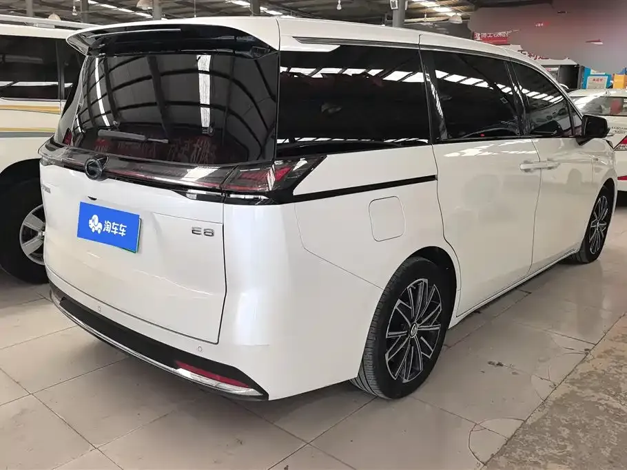 GAC Motor Trumpchi E8 — фото 6