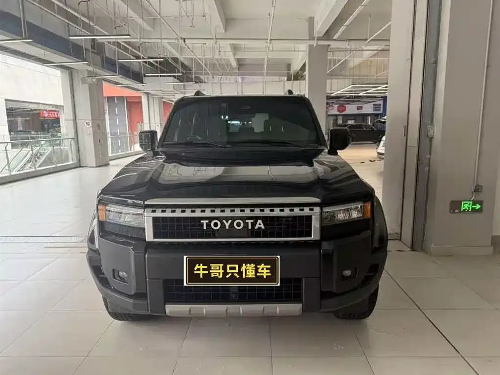 Toyota Prado — фото 2