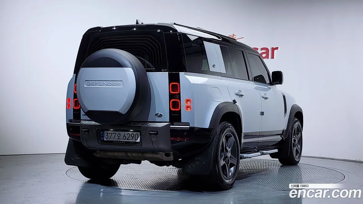 Land Rover Defender — фото 3