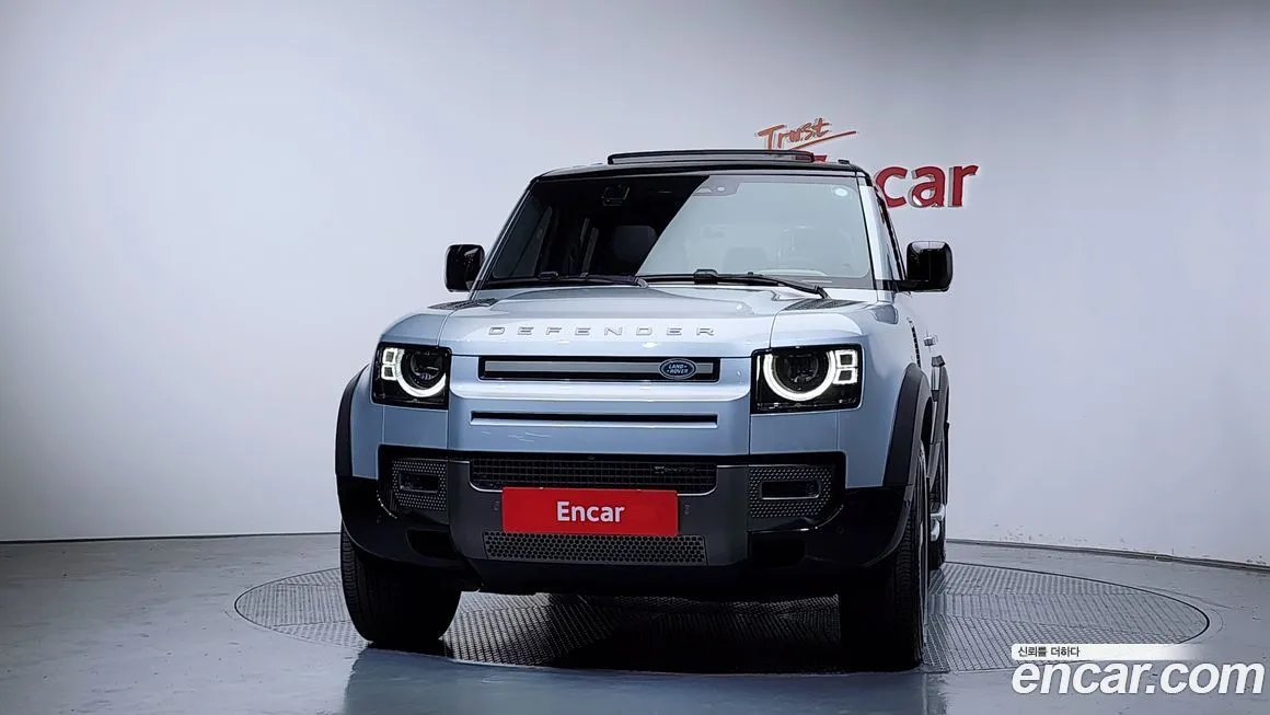 Land Rover Defender — фото 4