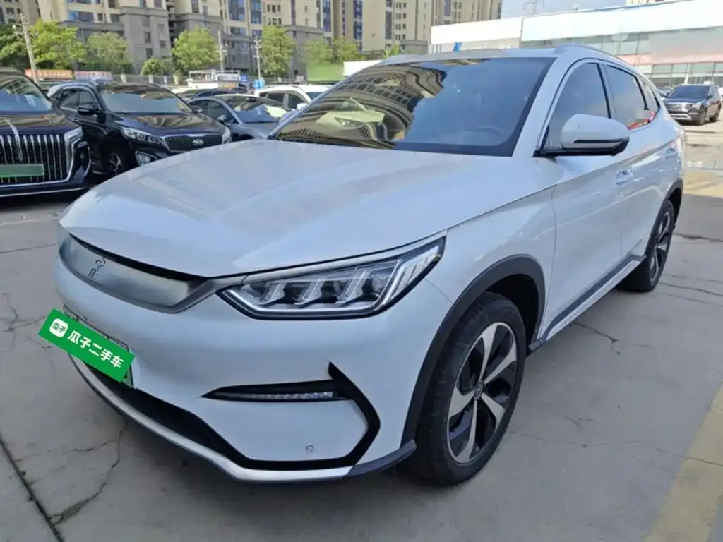 BYD PLUS New Energy — фото 1