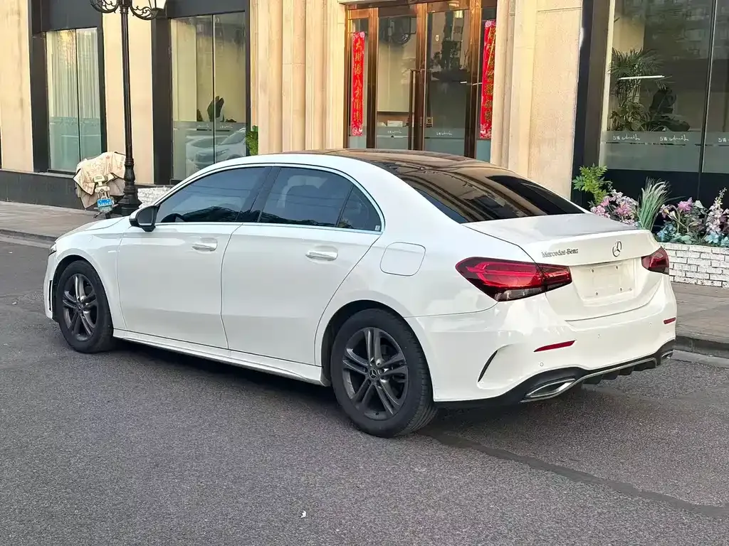 Mercedes-Benz A-Class — фото 2