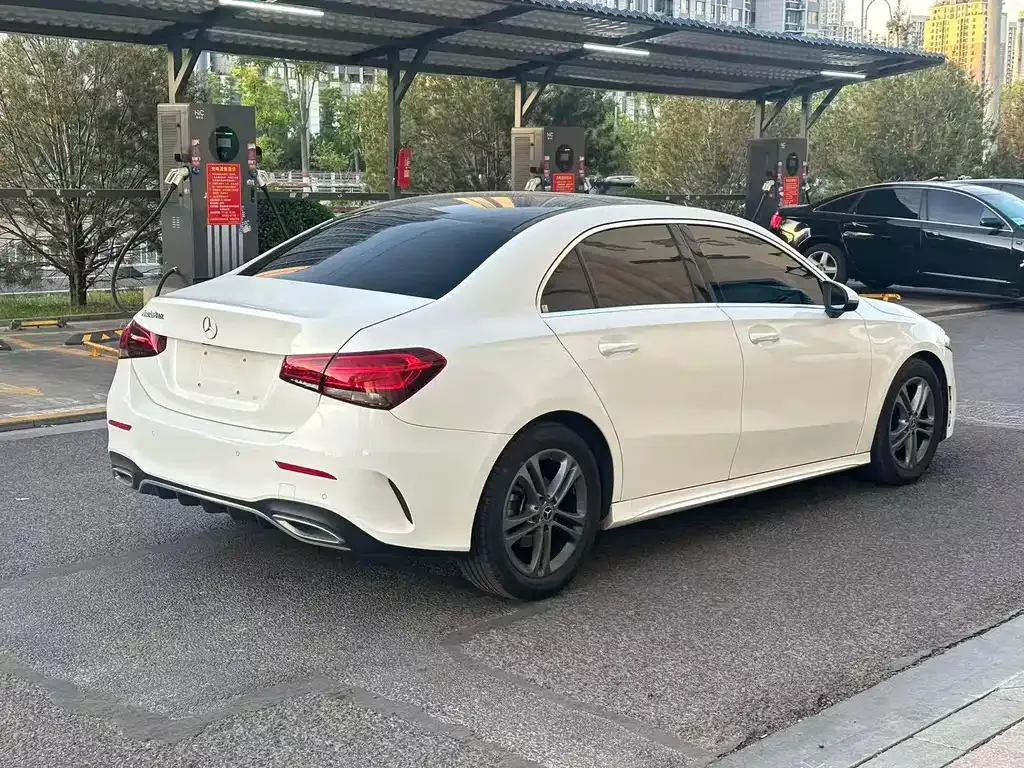 Mercedes-Benz A-Class — фото 7