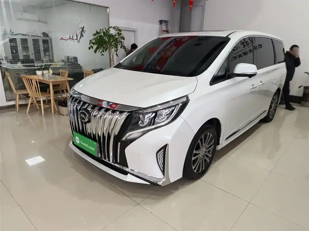 GAC Motor Trumpchi M8 — фото 1