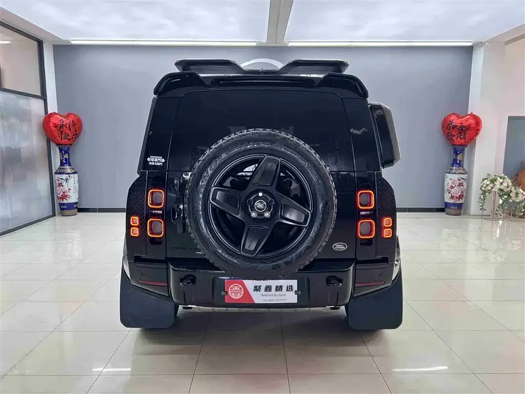 Land Rover Defender — фото 2