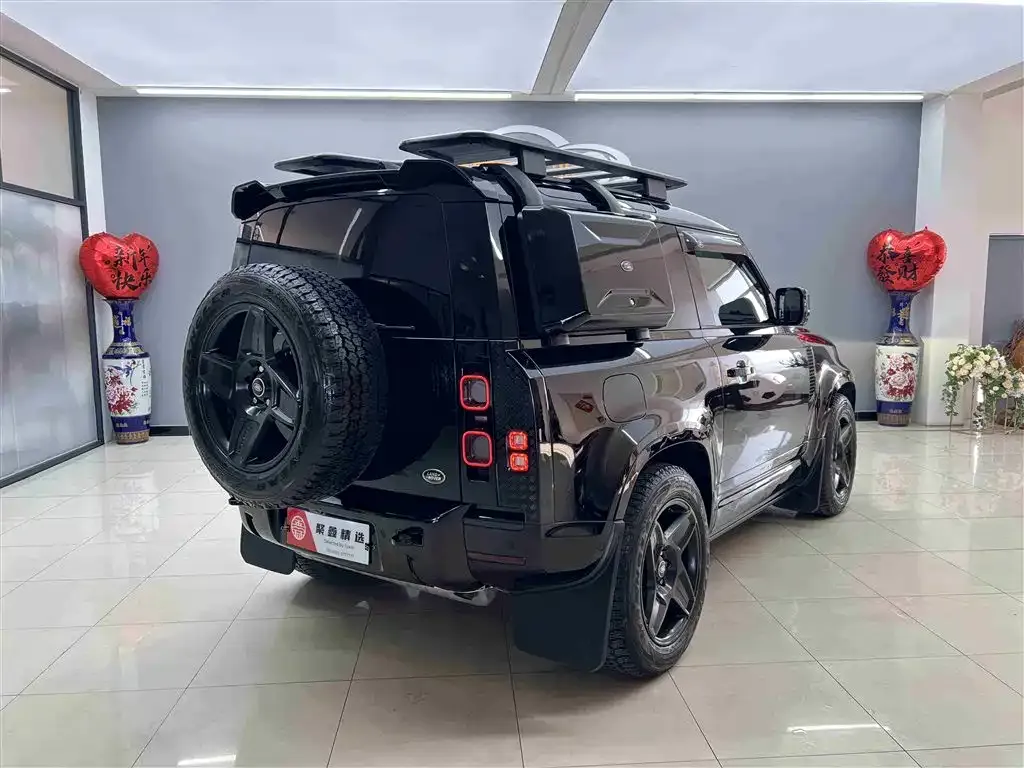 Land Rover Defender — фото 4