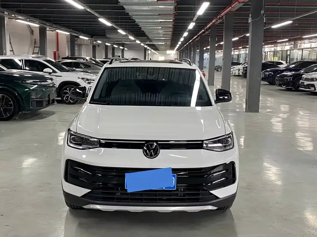 Volkswagen Tharu — фото 9