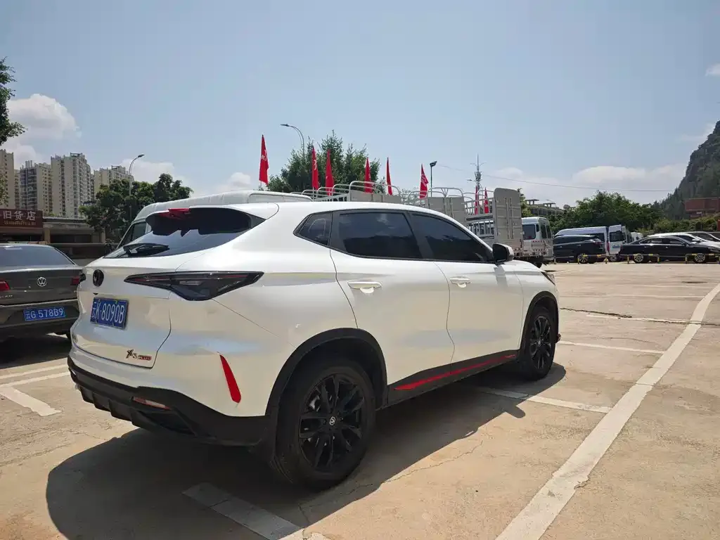 Changan X5 PLUS — фото 4