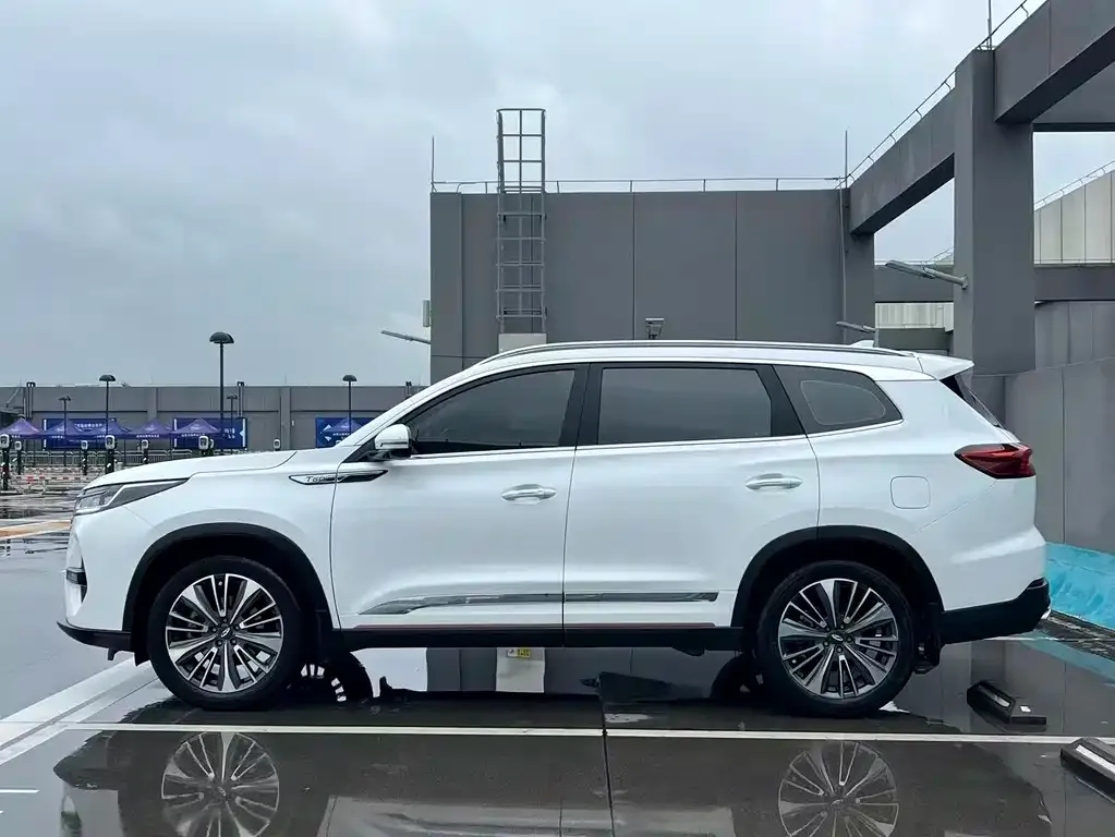 Chery Tiggo 8 PRO — фото 8