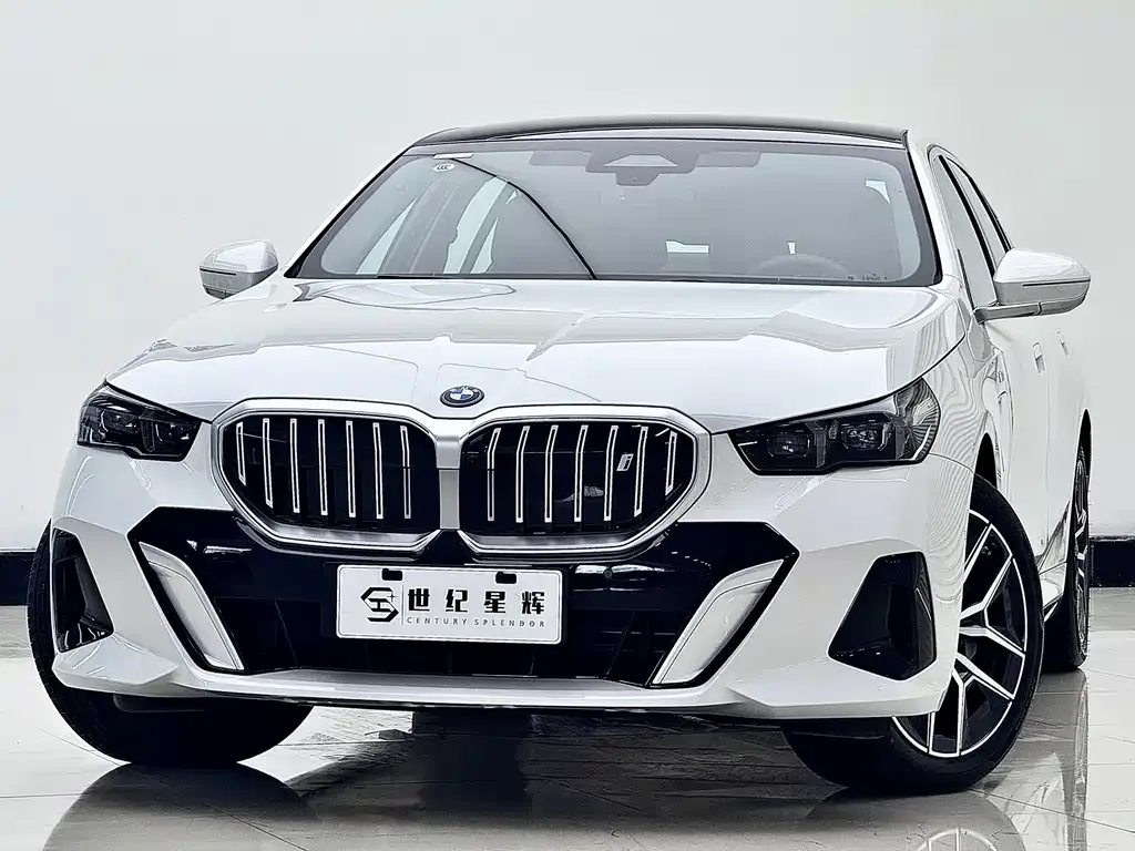 BMW i5 — фото 7